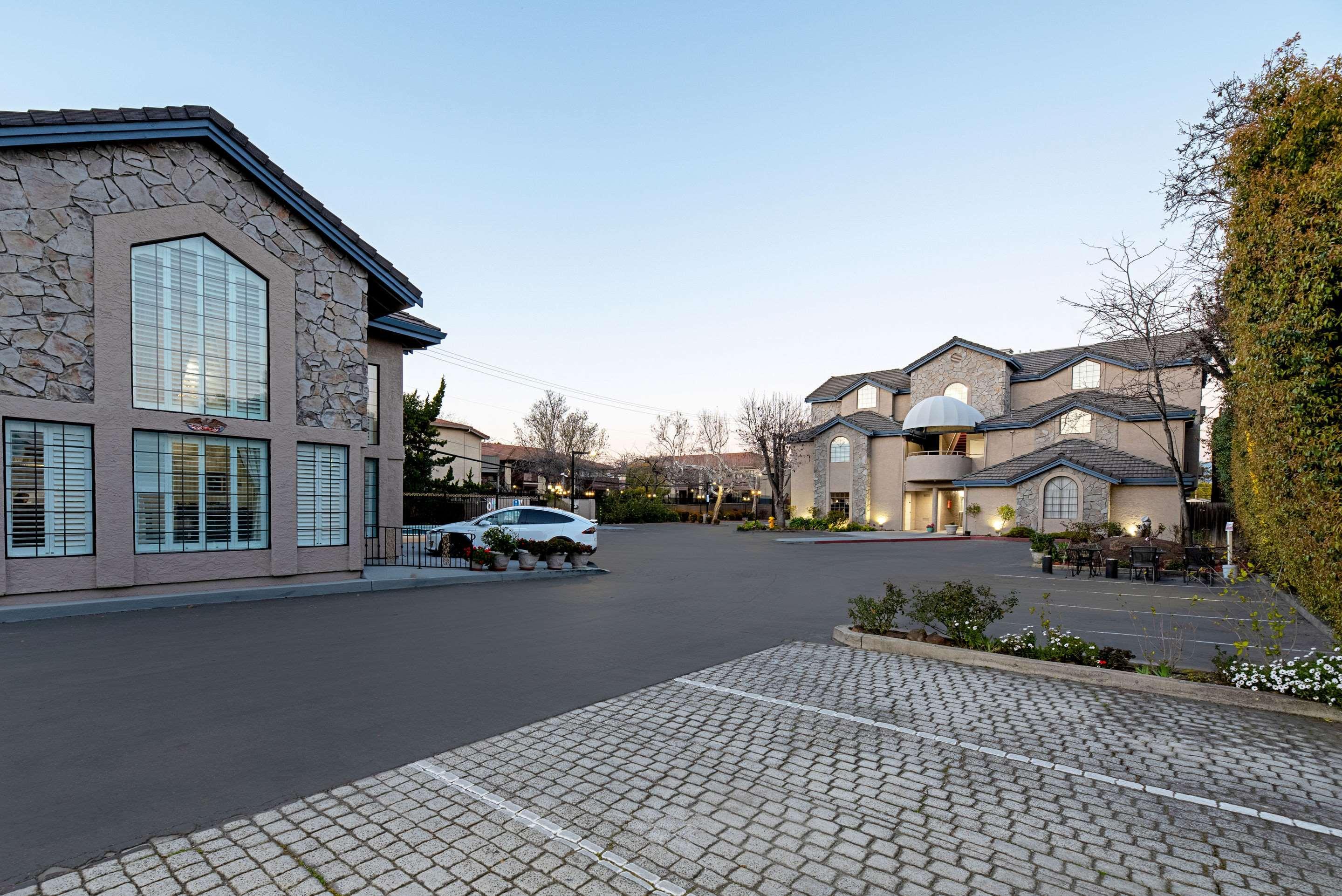 Clarion Inn Silicon Valley San Jose Exterior foto